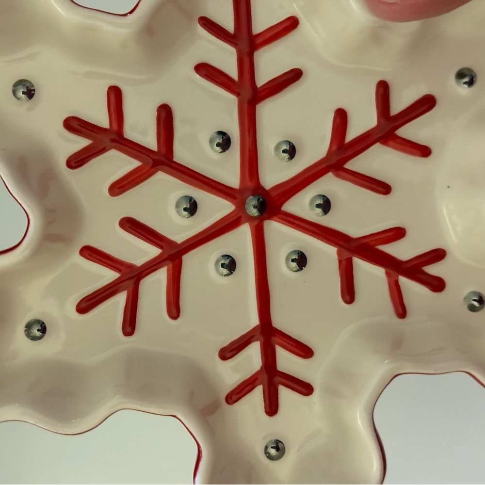 ❤️❄️VTG/ Hallmark Red and White Snowflake Dish - Picture 6 of 6